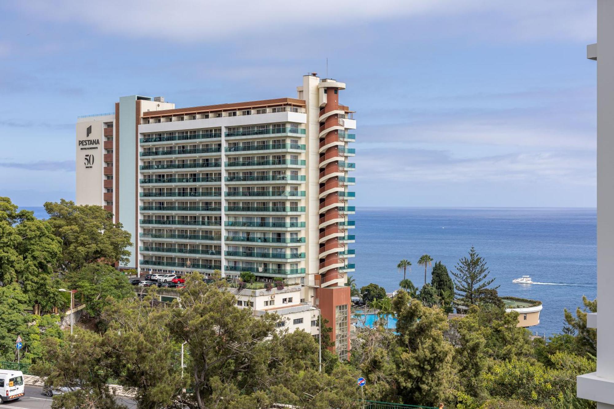 Vista Savoy By Rmz Appartement Funchal  Buitenkant foto