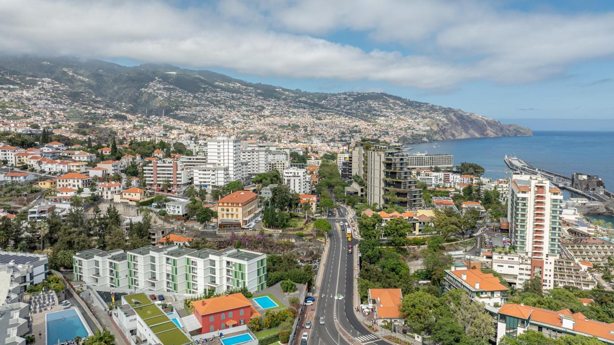 Vista Savoy By Rmz Appartement Funchal  Buitenkant foto