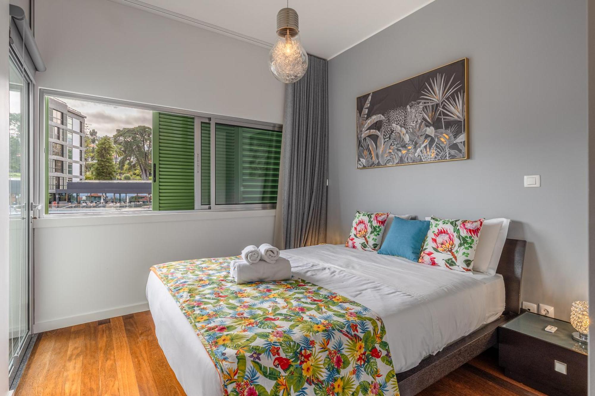 Vista Savoy By Rmz Appartement Funchal  Buitenkant foto