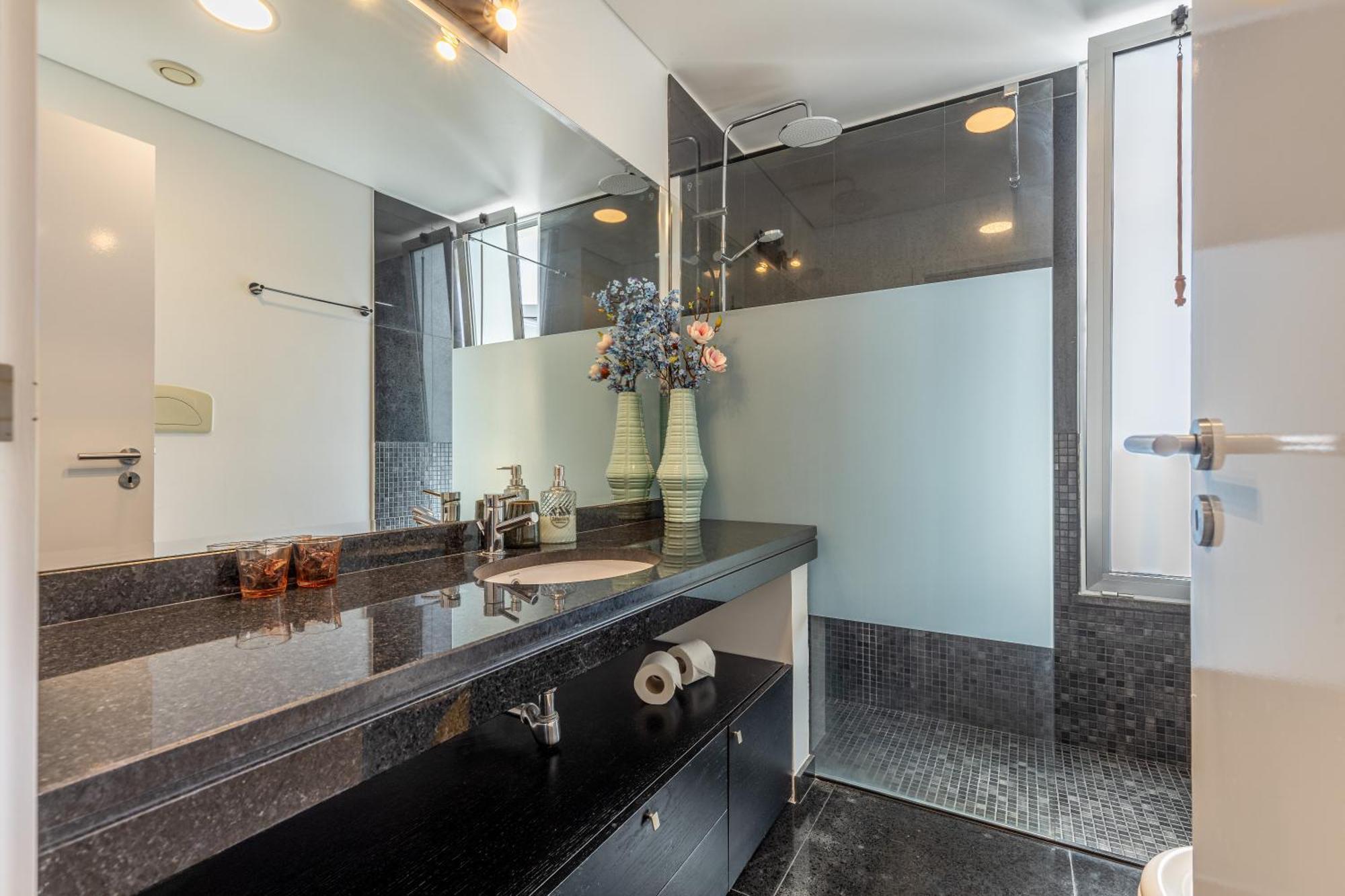 Vista Savoy By Rmz Appartement Funchal  Buitenkant foto