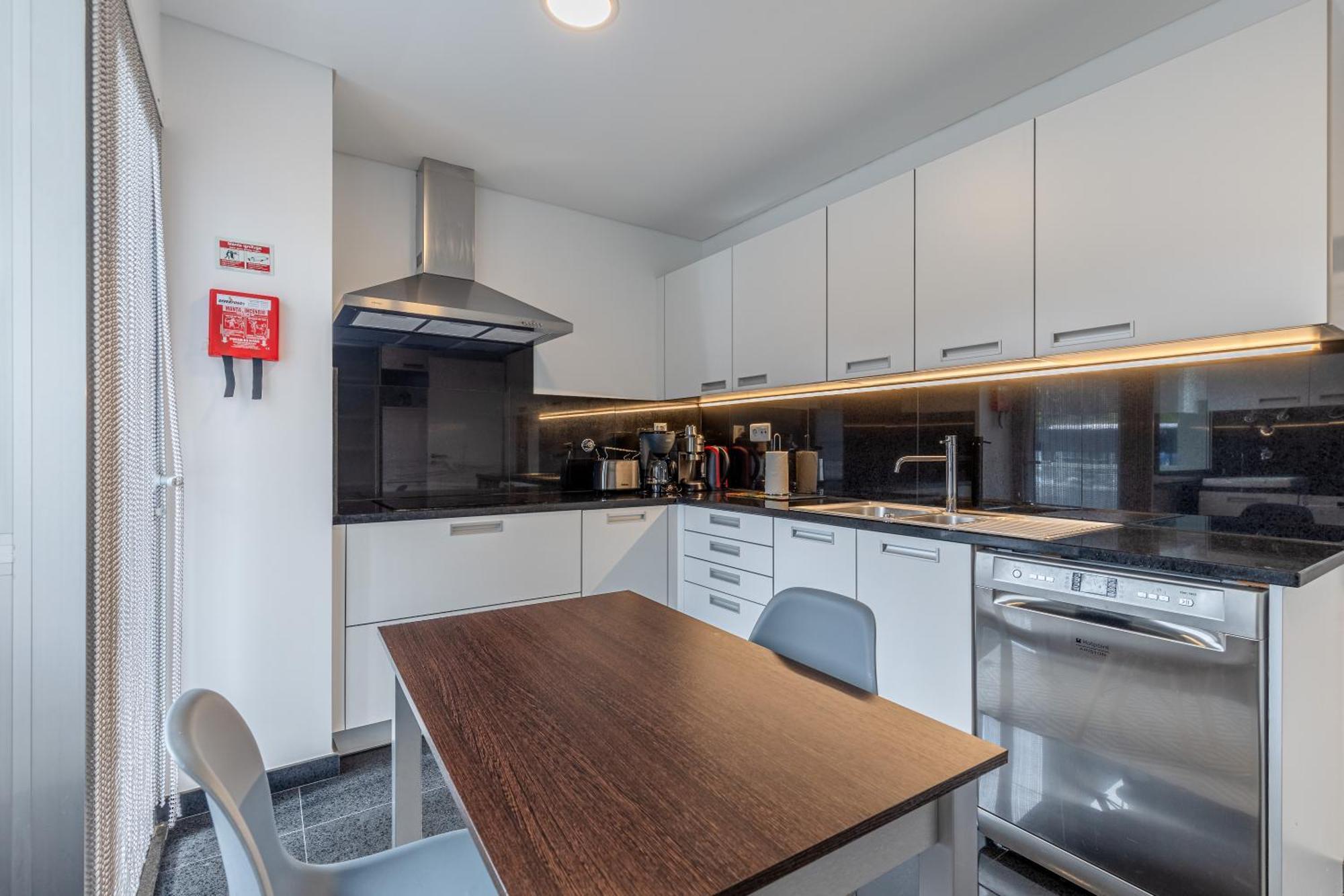 Vista Savoy By Rmz Appartement Funchal  Buitenkant foto